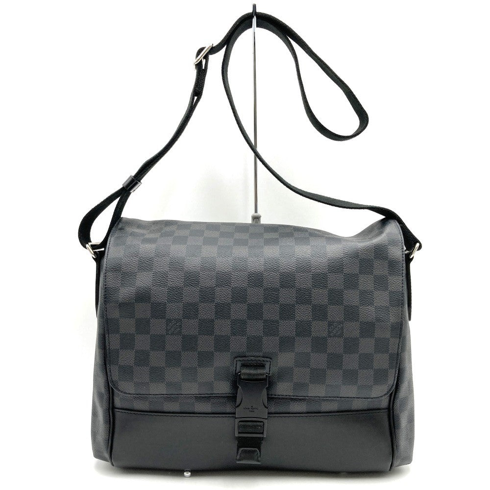 Louis Vuitton N41458 Messenger MM A4 Size Crossbody Shoulder Bag in Black Damier Graphite PVC and Leather