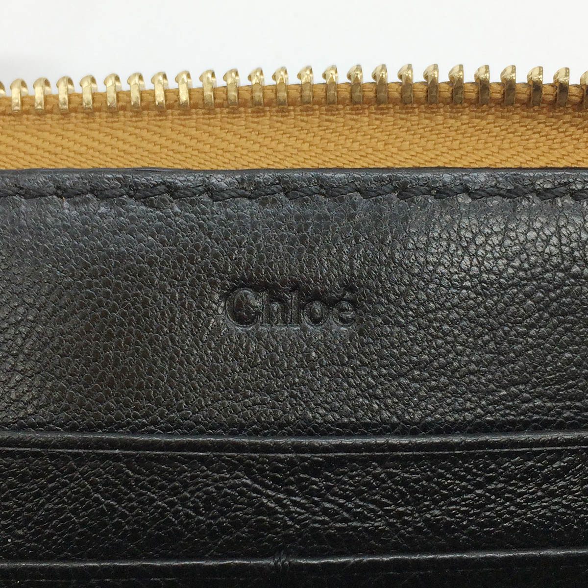 Chloe Lily Long Wallet with Zip-Around Ribbon and Leather in Black and Gold