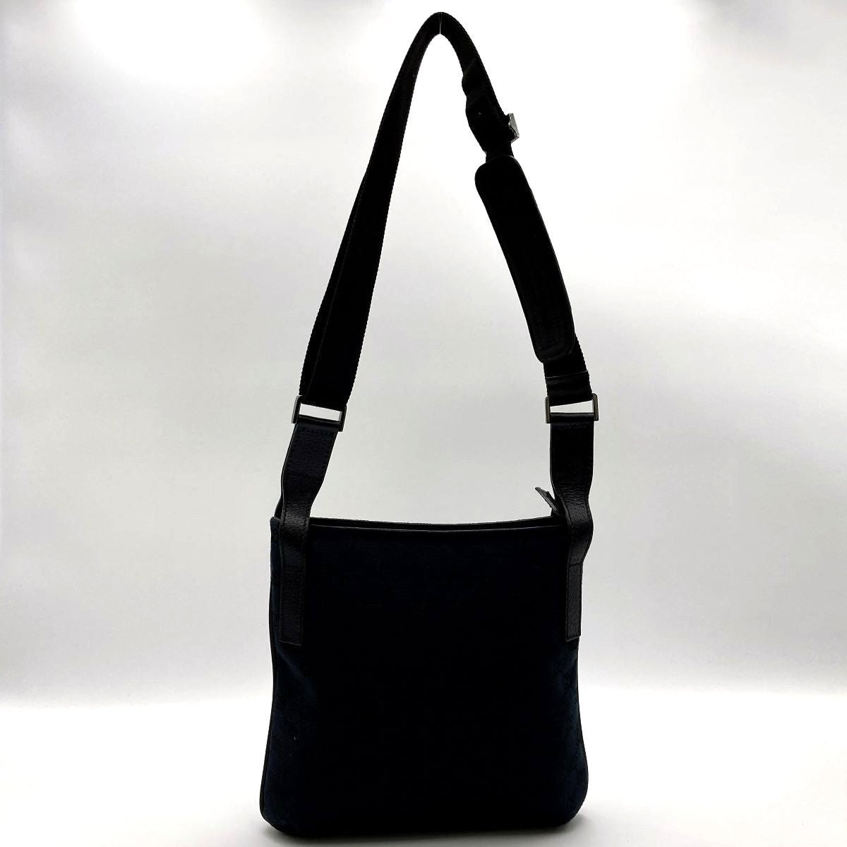 Gucci 122793 Crossbody Shoulder Bag in GG Canvas, Black