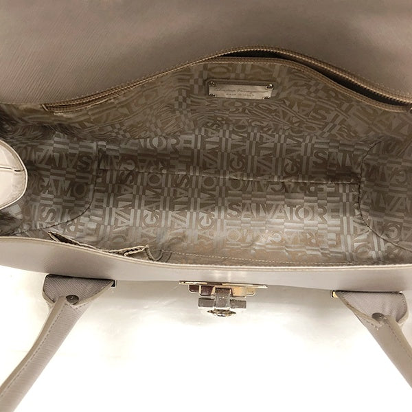 Salvatore Ferragamo shoulder bag in metallic silver and gray leather, DH-21 A234, for women.