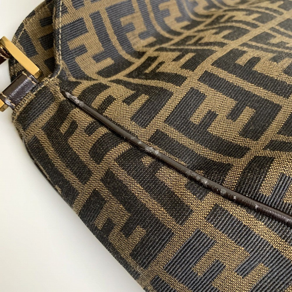 Fendi Zucca A4-sized shoulder bag with FF logo, one-shoulder style, nylon canvas, brown