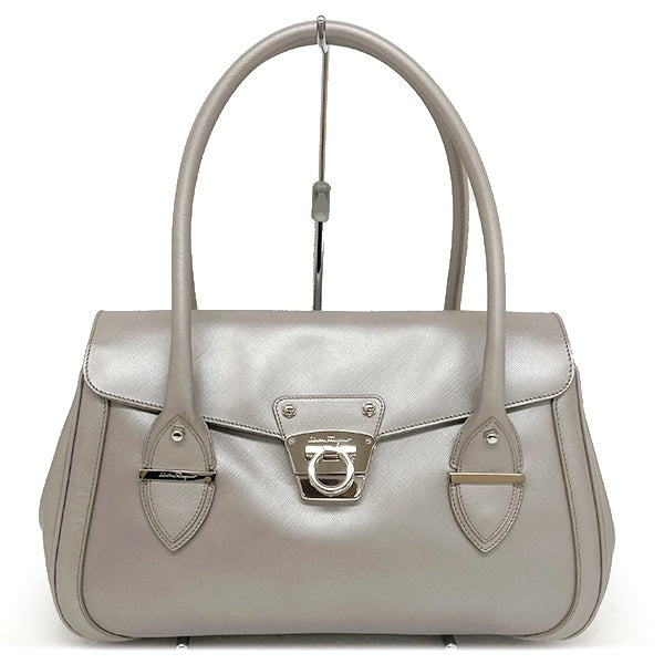 Salvatore Ferragamo shoulder bag in metallic silver and gray leather, DH-21 A234, for women.
