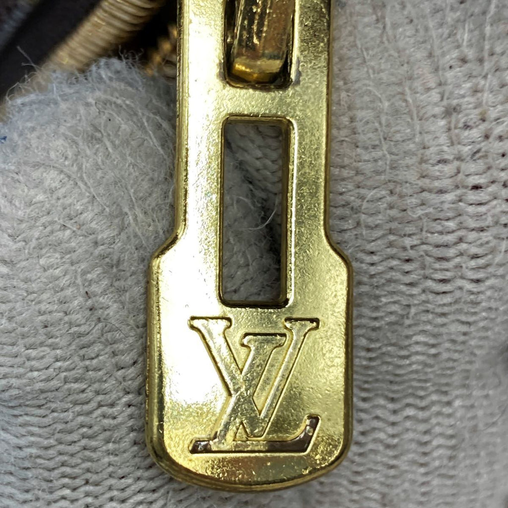 Louis Vuitton M53380/Rivoli Handbag Monogram