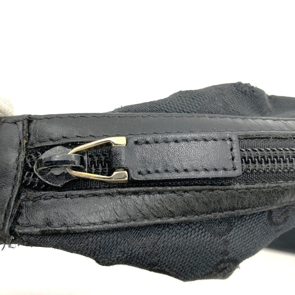 Gucci 001 4204 Shoulder Bag/Handbag in Black GG Canvas/Leather, Brand Name
