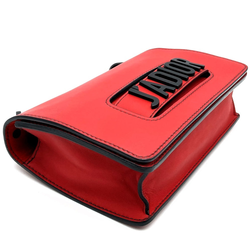 Dior J'Adore chain shoulder bag in red/black leather. Maria Grazia Chiuri