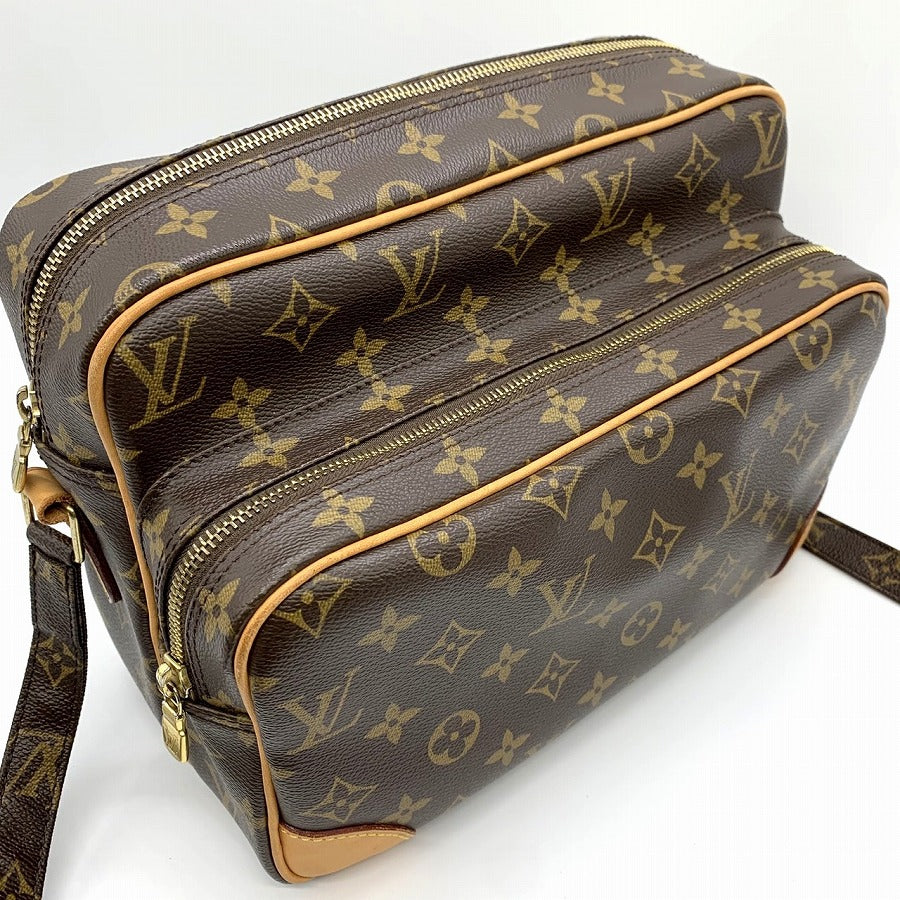 Louis Vuitton M45244 Nile Shoulder Bag, Crossbody, Brown Monogram, Vintage PRE-OWNED
