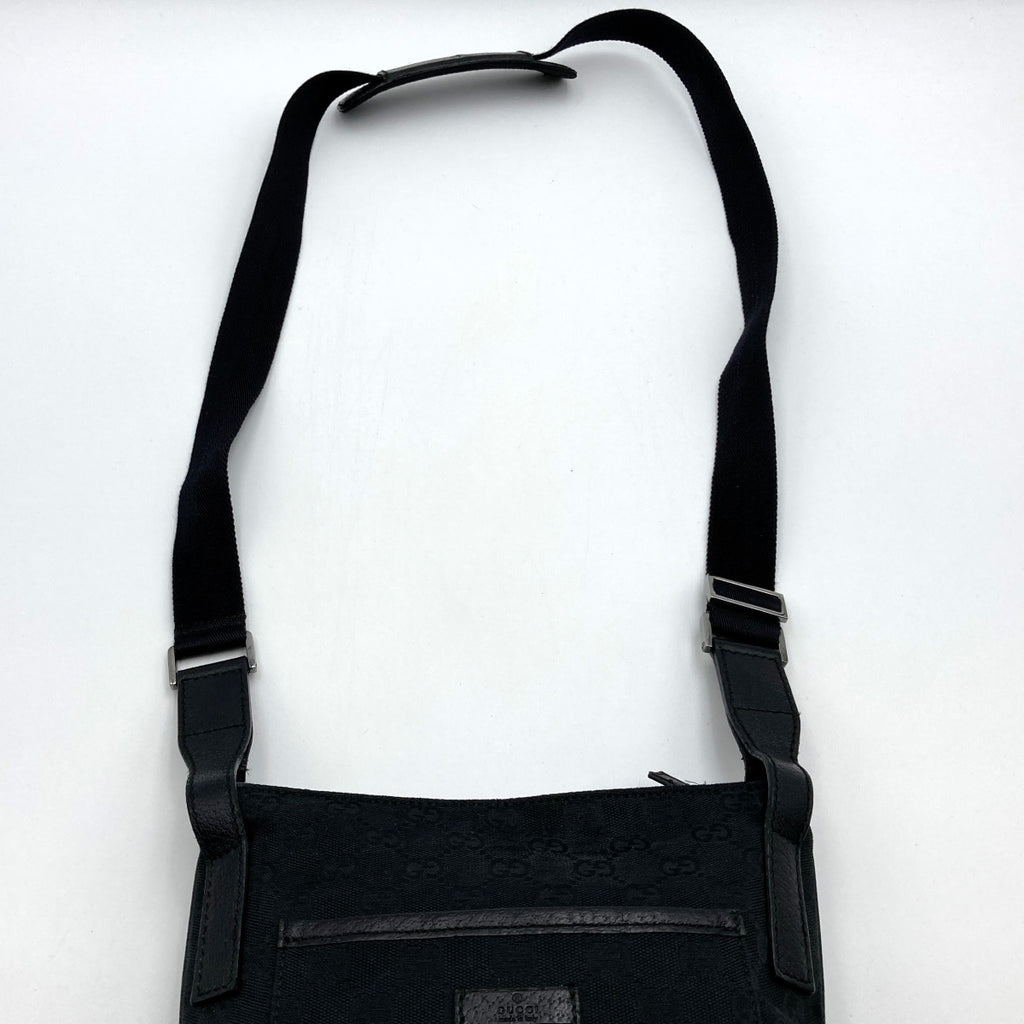 GUCCI 122793 Shoulder Bag, Crossbody Bag, Slim, Black, GG Line, GG Canvas PRE-OWNED