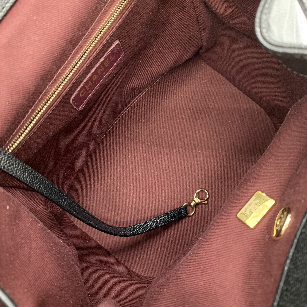 Excellent condition CHANEL Matelassé backpack/daypack with chain, Coco Mark, black, silver hardware, caviar leather, women's, luxury brand, collection item. PRE-OWNED