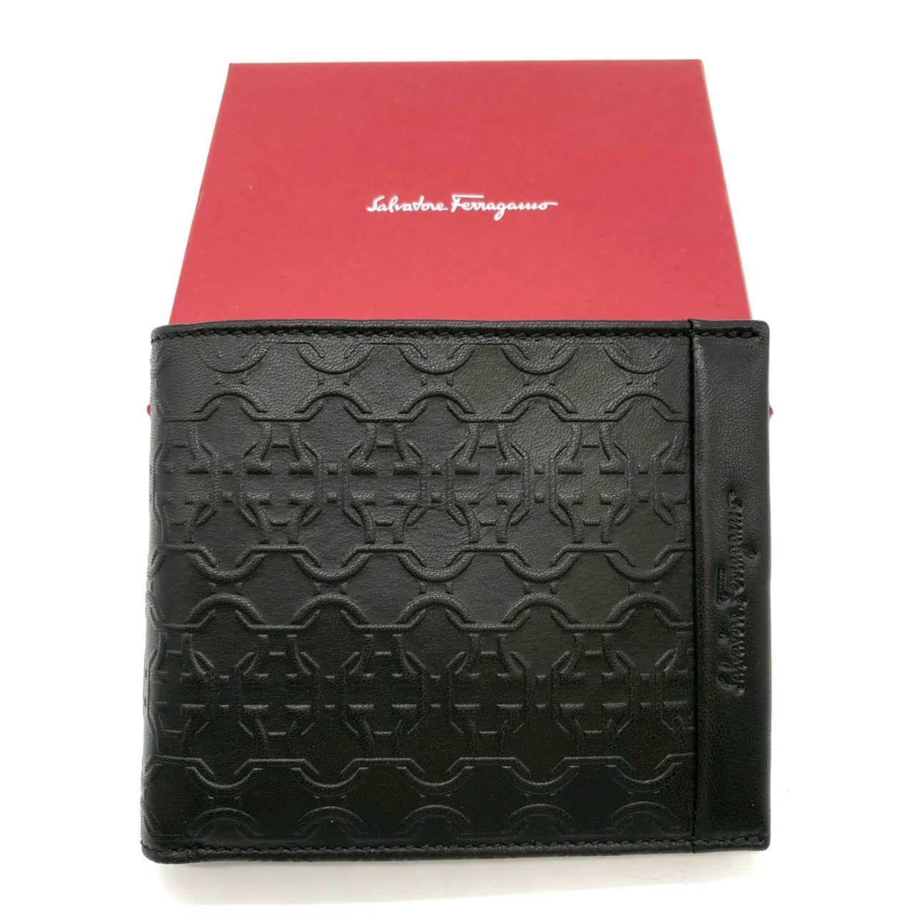 Salvatore Ferragamo Gancini Bi-fold Leather Wallet, Black, for Women and Men PRE-OWNED
