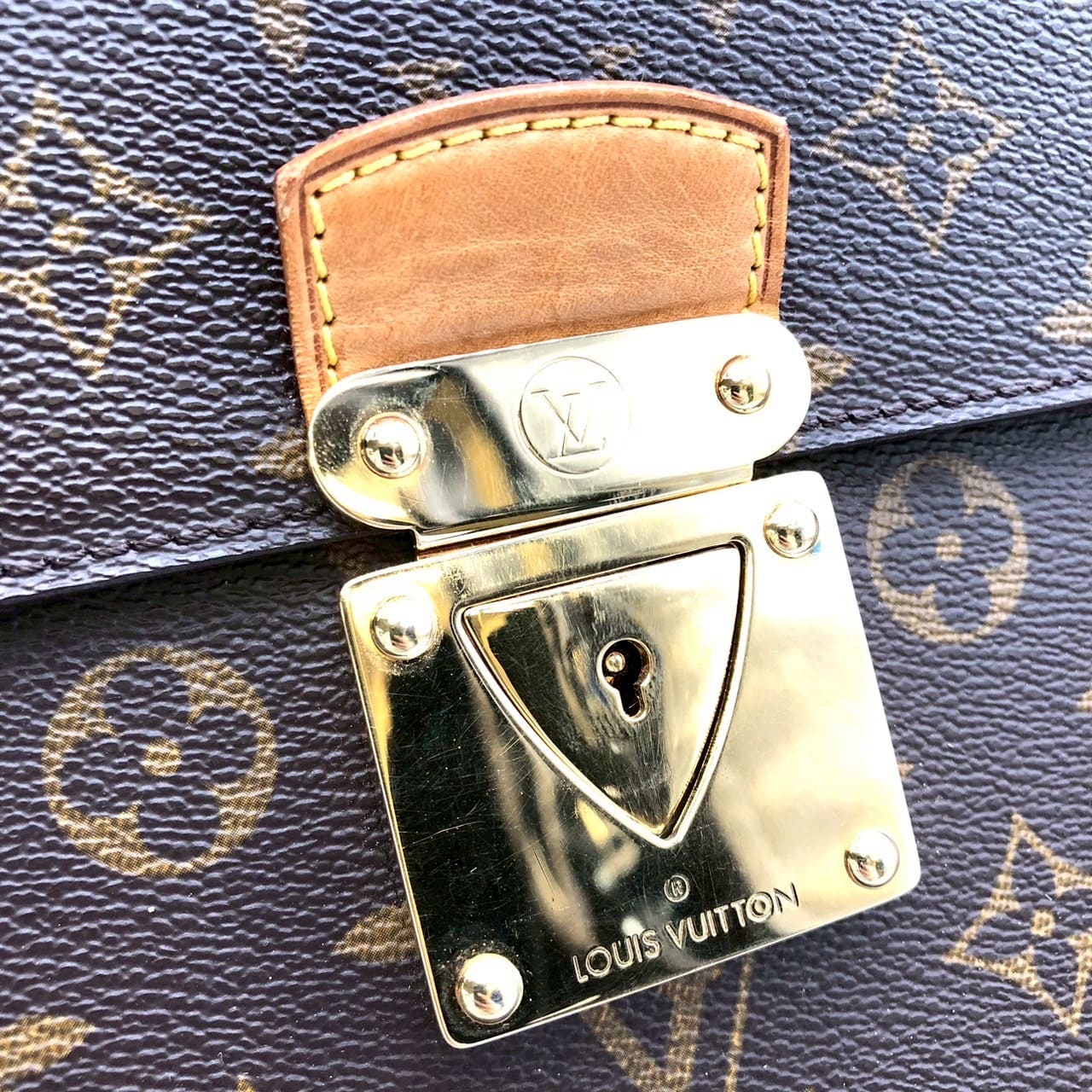 LOUIS VUITTON M53027 Robusto 1 Business Bag Briefcase Handbag Monogram Brown Men's Vintage Brand PRE-OWNED