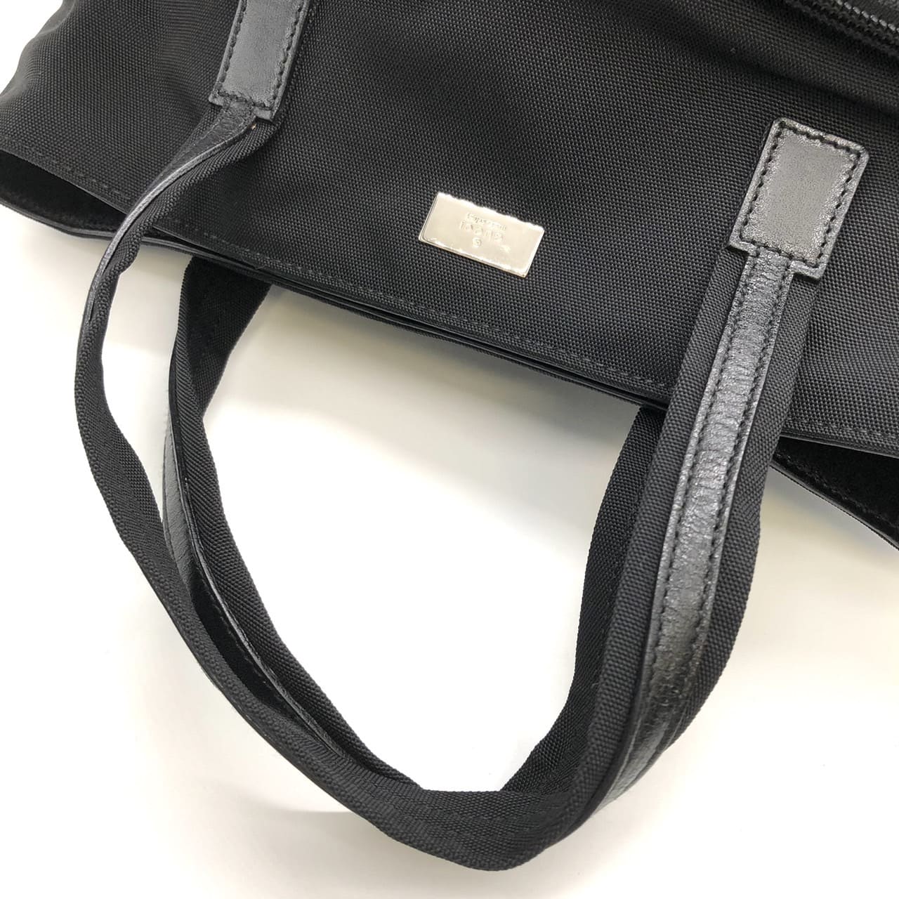 GUCCI 002 1080 Handbag, Nylon Leather, Black, Women's/Men's, Vintage Fashion Brand, USED, Gift