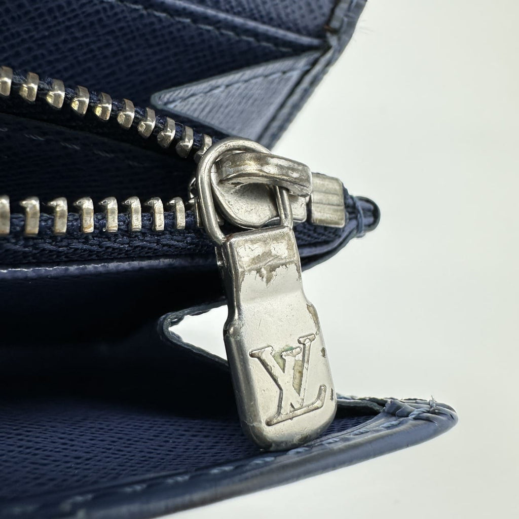 Excellent condition LOUIS VUITTON Portefeuille Sarah (older model) M60324 long wallet, navy Epi leather, women's/men's, vintage. PRE-OWNED