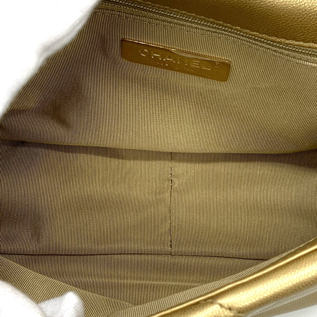 CHANEL19 Chanel Dixneuf Medium Size Maxi Matelassé Chain Shoulder Bag Handbag 2-way Women's