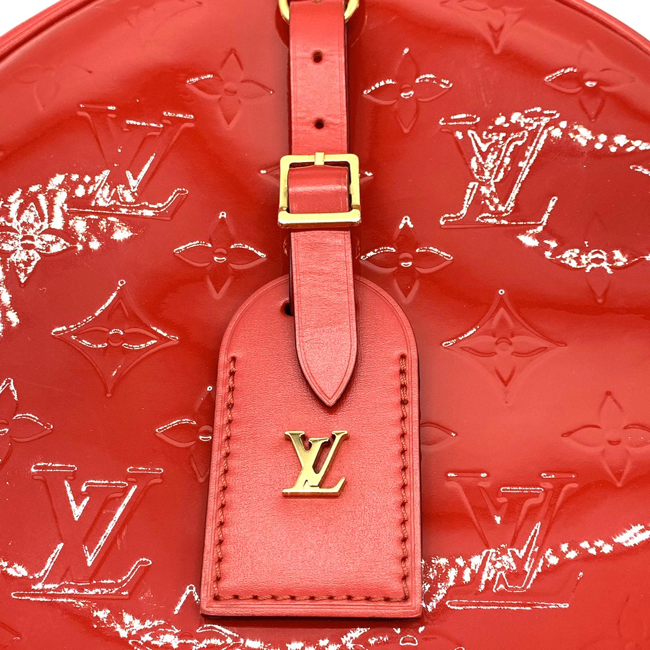 LOUIS VUITTON Boite Chapeau Souple Shoulder Bag, Monogram Vernis, Red, Women's Fashion M54100