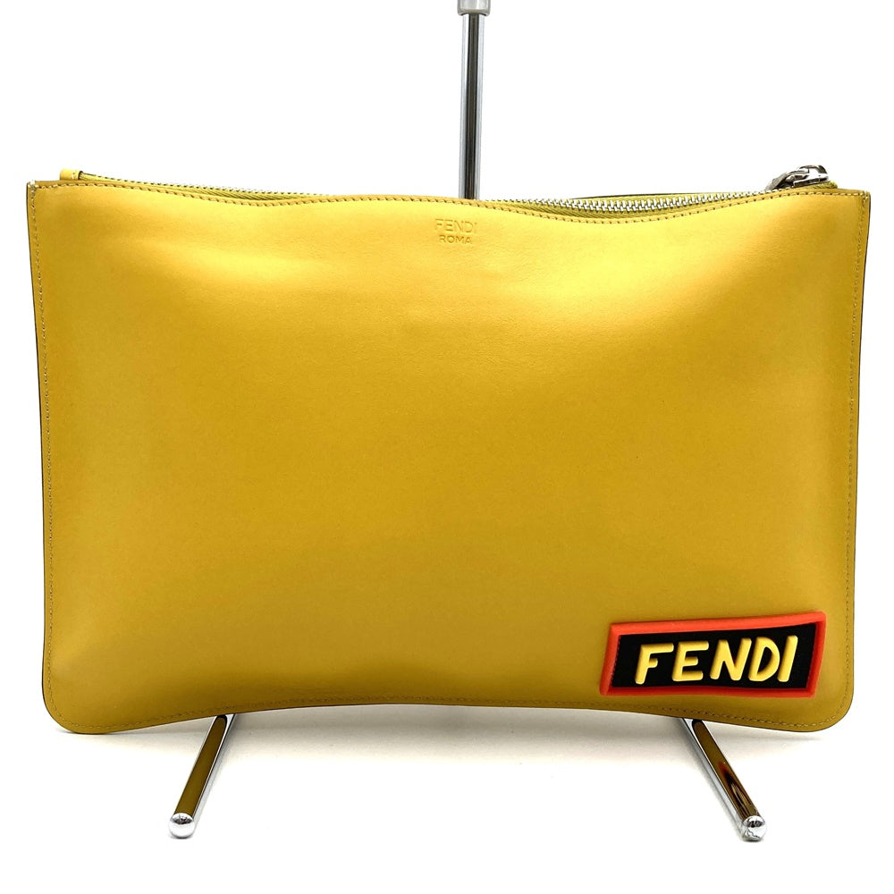 フェンディ 7NO078 シンク クラッチバッグ、イエロー、レディース＆メンズファッション【中古品】