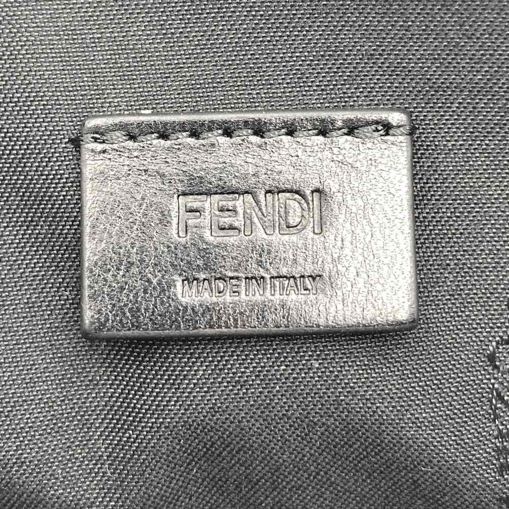 フェンディ 7NO078 シンク クラッチバッグ、イエロー、レディース＆メンズファッション【中古品】