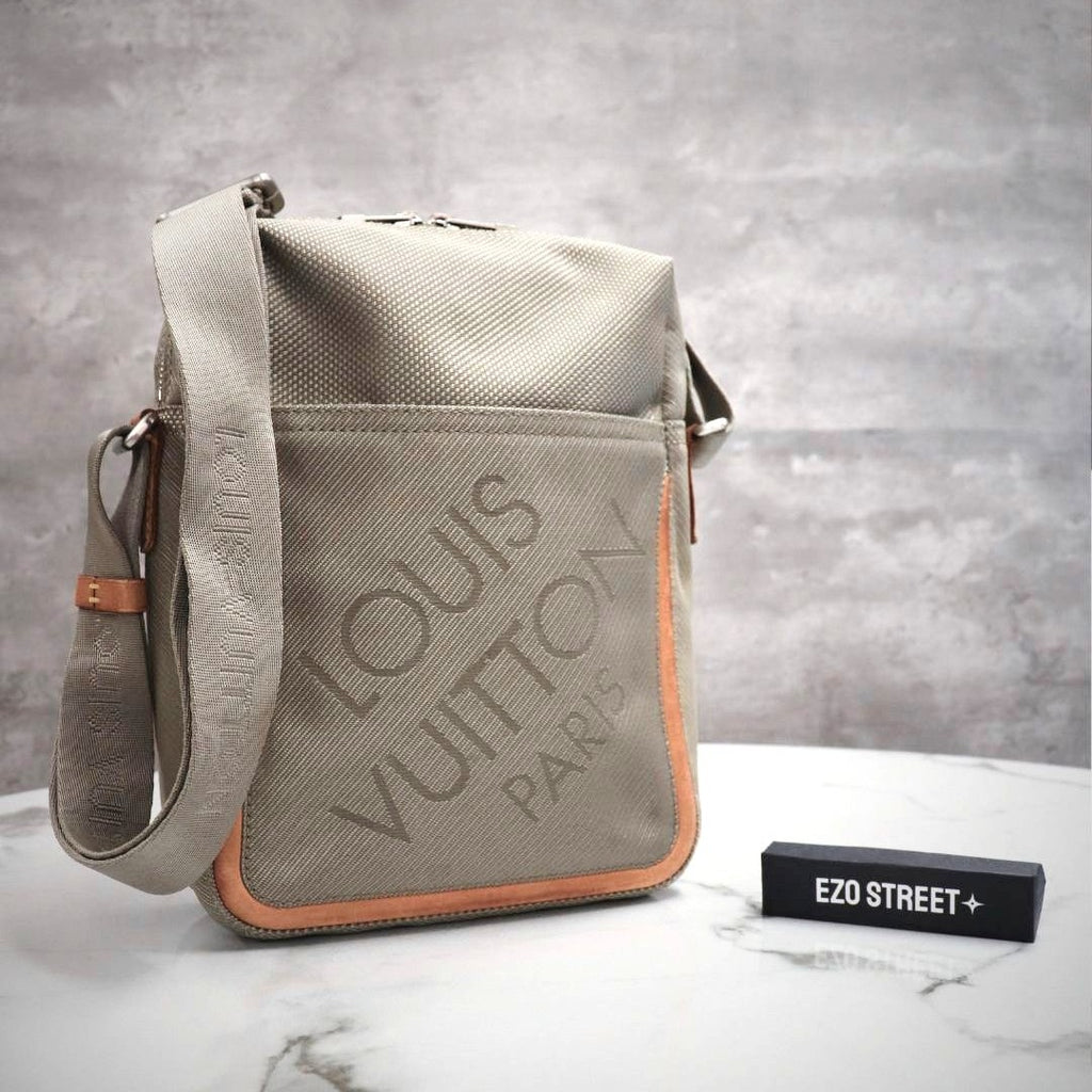 [CLEARANCE]Louis Vuitton M93224 Citadan NM Shoulder Bag, Damier Geant, Crossbody, Nylon, Gray PRE-OWNED