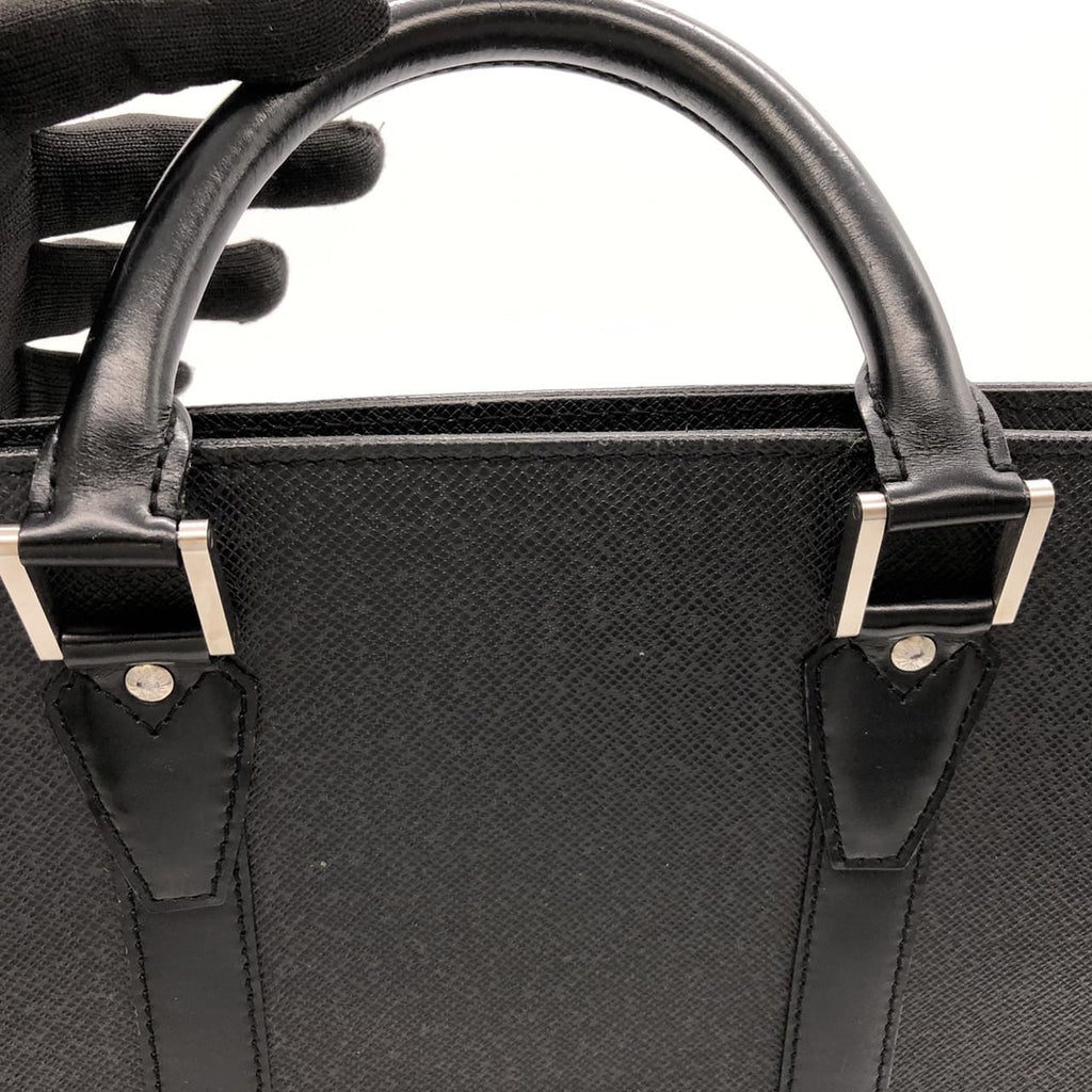 LOUIS VUITTON M30052 Business Bag Briefcase Port Document Rosan Taiga Leather Black Men's PRE-OWNED Brand