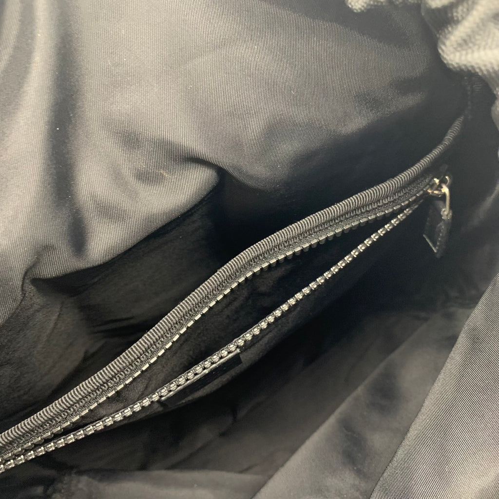 GUCCI 450982 バックパック/デイパック 刺繍入り猫の頭パッチ タイガー バタフライ フラワー ナイロン ブラック レディース＆メンズ【中古品】