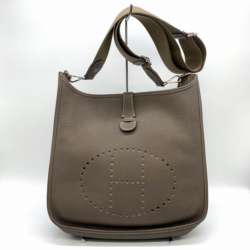 HERMES Evelyne III Evelyne 3 PM Shoulder Bag, Sophisticated, Taurillon Clemence Leather, Elegant, Etoupe Greige