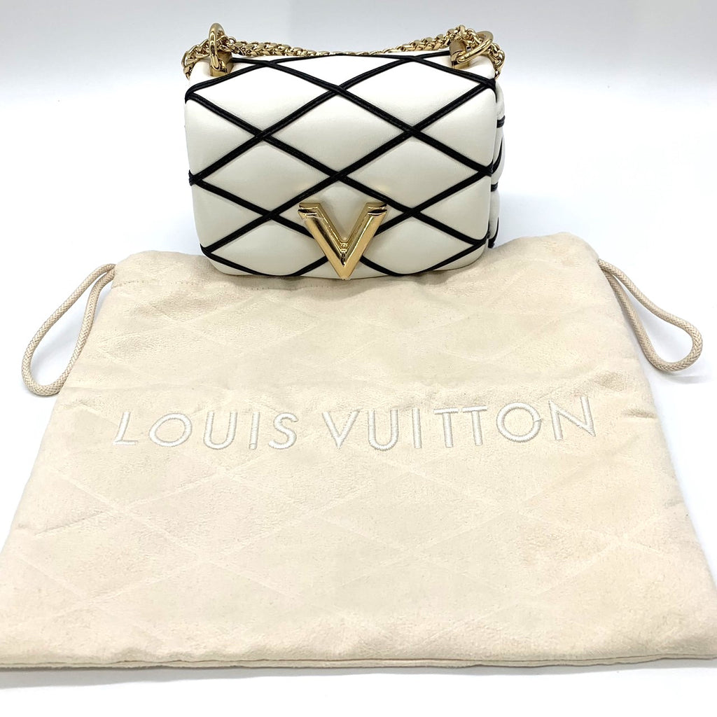 LOUIS VUITTON PICO GO-14 Maltage Chain Shoulder Bag Crossbody Bag Twist Lock Lambskin White M23762 Women's Fashion