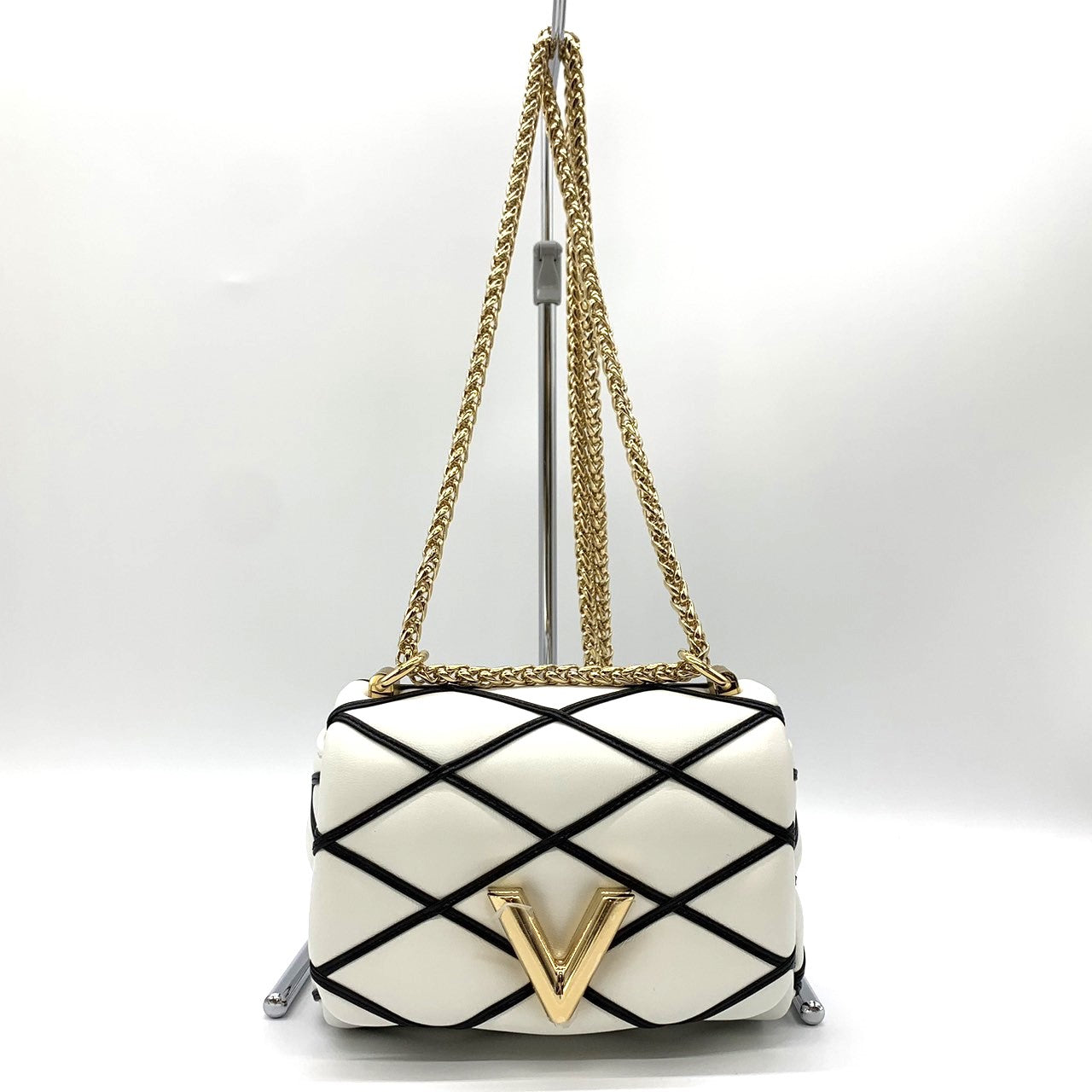 LOUIS VUITTON PICO GO-14 Maltage Chain Shoulder Bag Crossbody Bag Twist Lock Lambskin White M23762 Women's Fashion