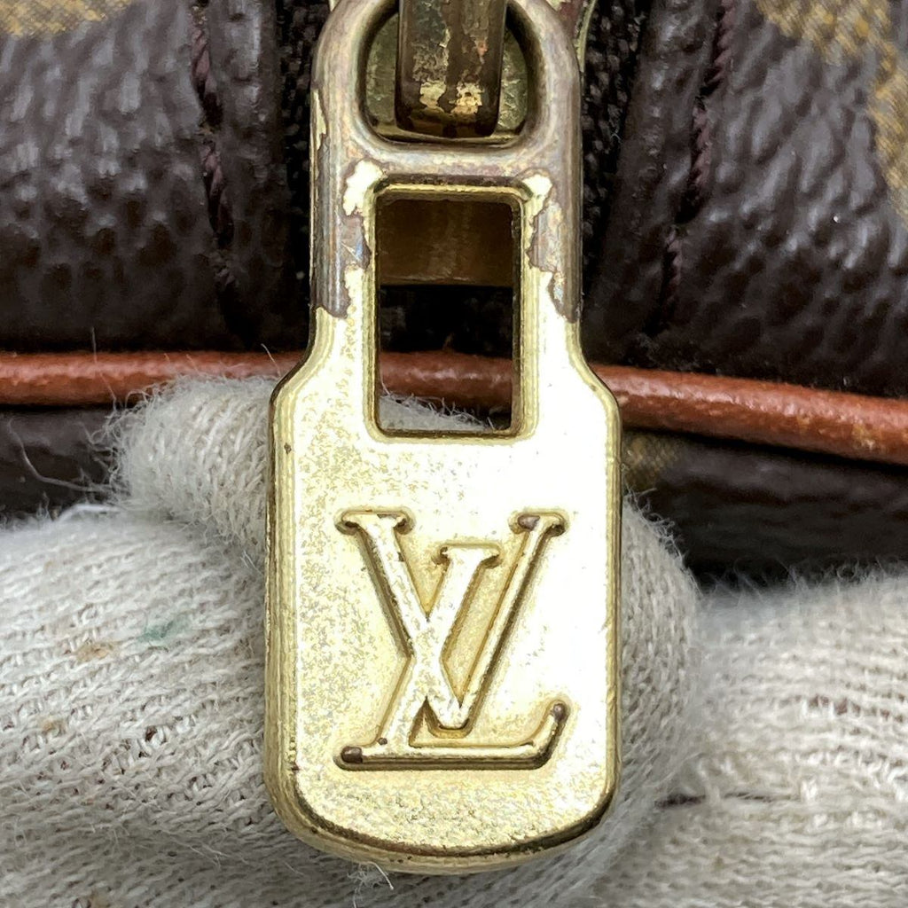 Louis Vuitton M51385 Papillon 30 (old) Monogram Handbag