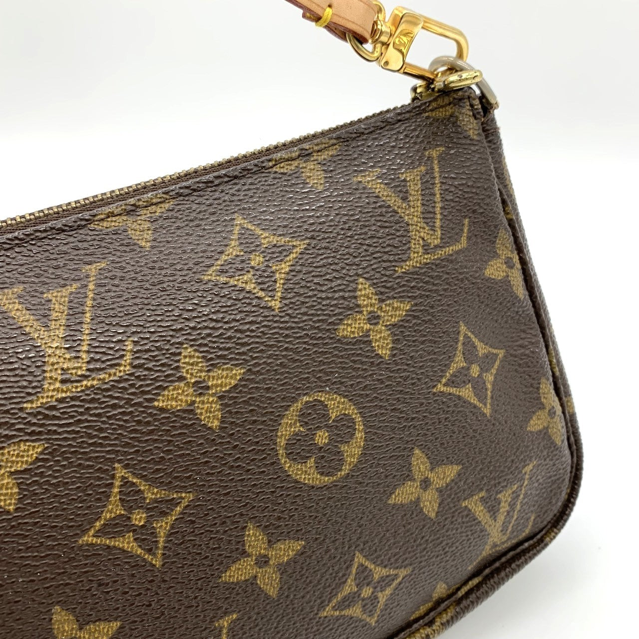 Louis Vuitton M51980 Pochette Accessoires (old) Pouch in Brown Monogram Canvas
