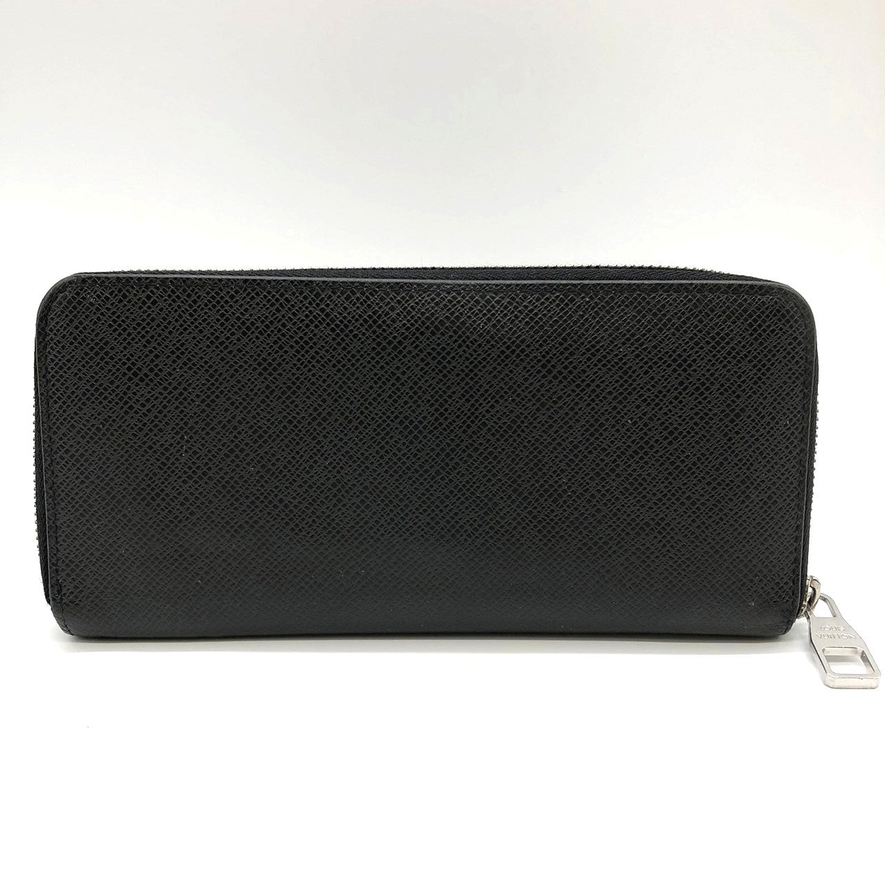 Louis Vuitton Zippy Wallet Vertical M30510 Long Wallet in Black Taiga Leather