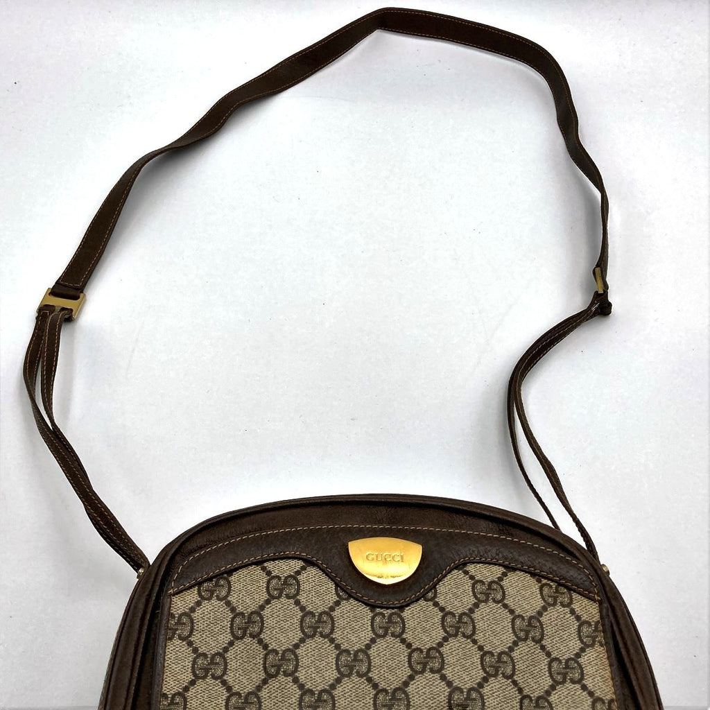 Gucci 001 261 Old Gucci GG Supreme Shoulder Bag in Brown PVC