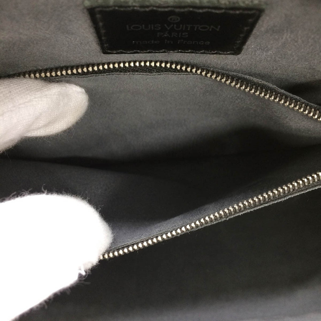 Louis Vuitton M52772 Pont Neuf Epi Handbag in Black with Silver Hardware