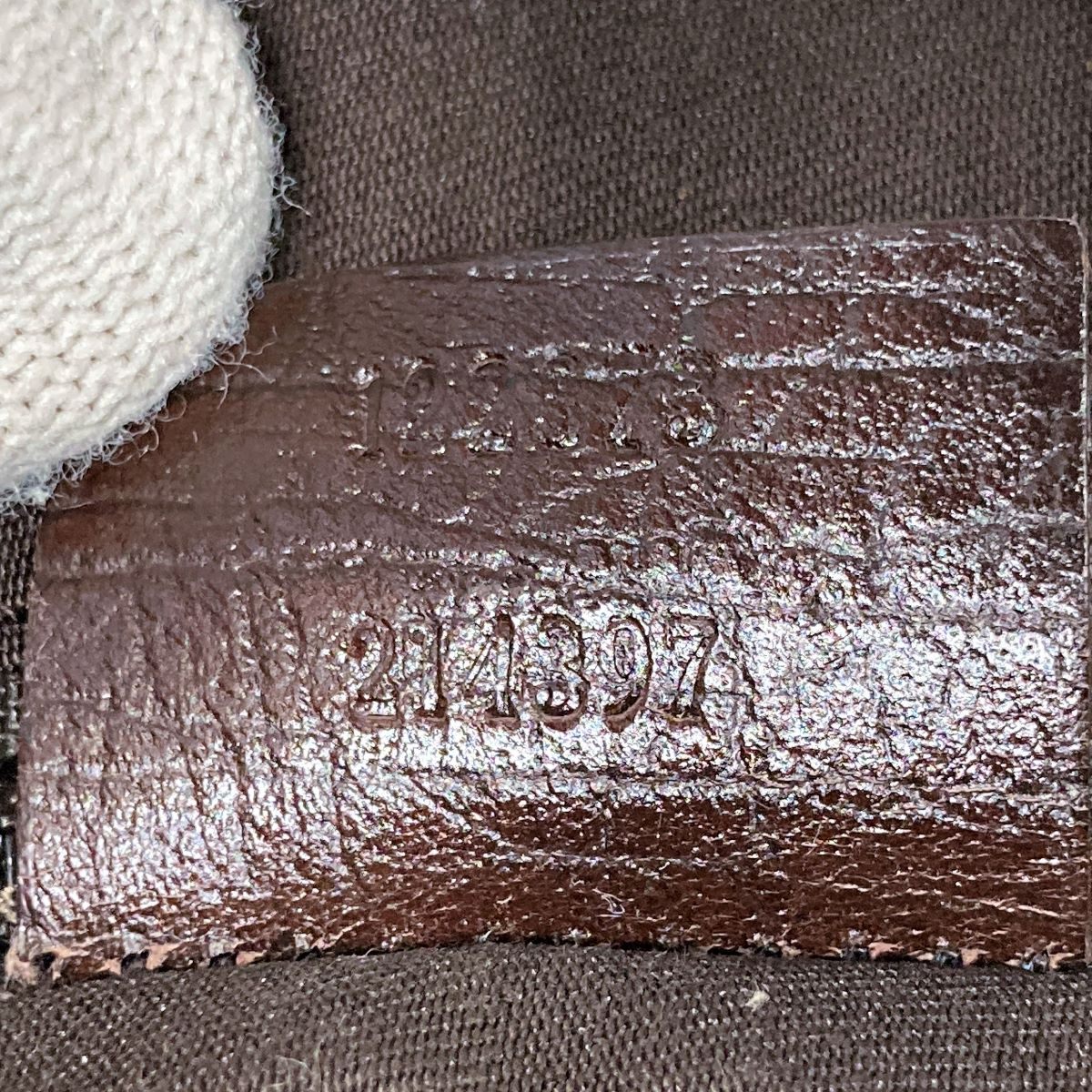 Gucci 122373 GG Supreme Messenger Shoulder Bag, Brown