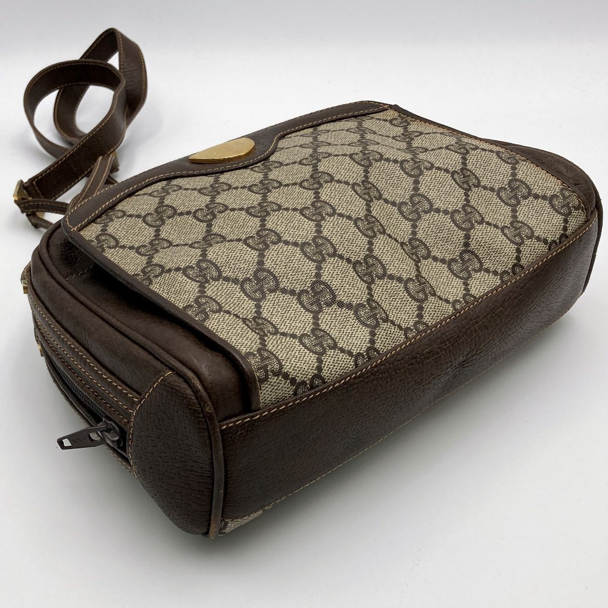 Gucci 001 261 Old Gucci GG Supreme Shoulder Bag in Brown PVC