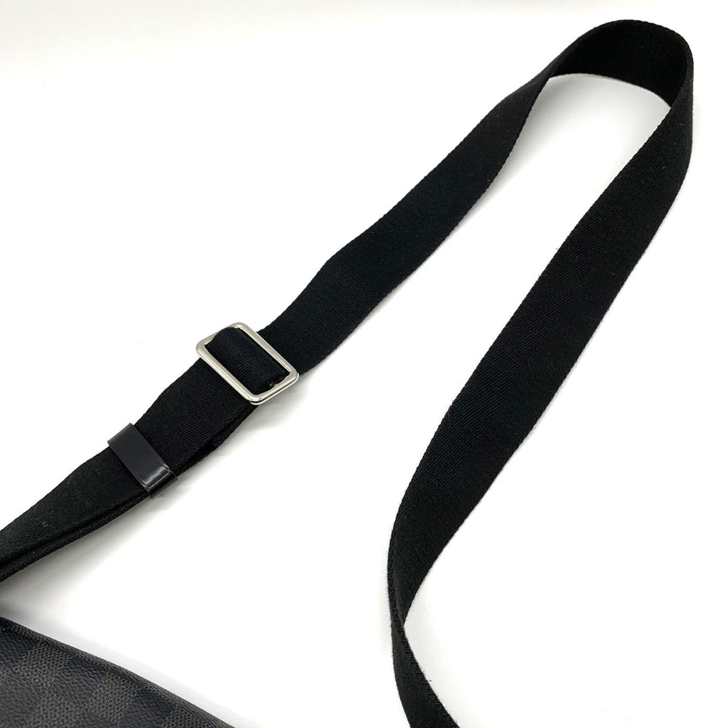 Louis Vuitton N41458 Messenger MM A4 Size Crossbody Shoulder Bag in Black Damier Graphite PVC and Leather