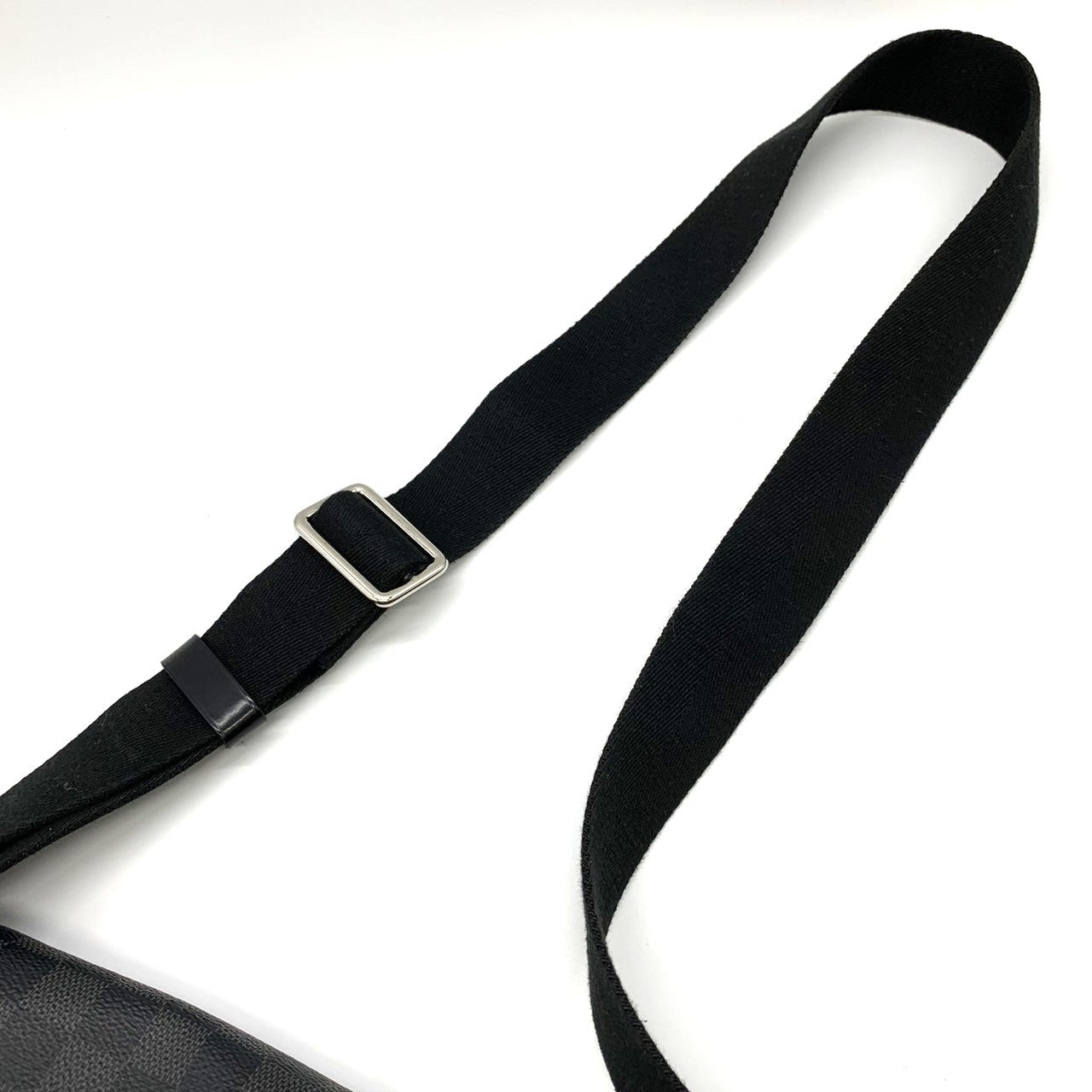 Louis Vuitton N41458 Messenger MM A4 Size Crossbody Shoulder Bag in Black Damier Graphite PVC and Leather