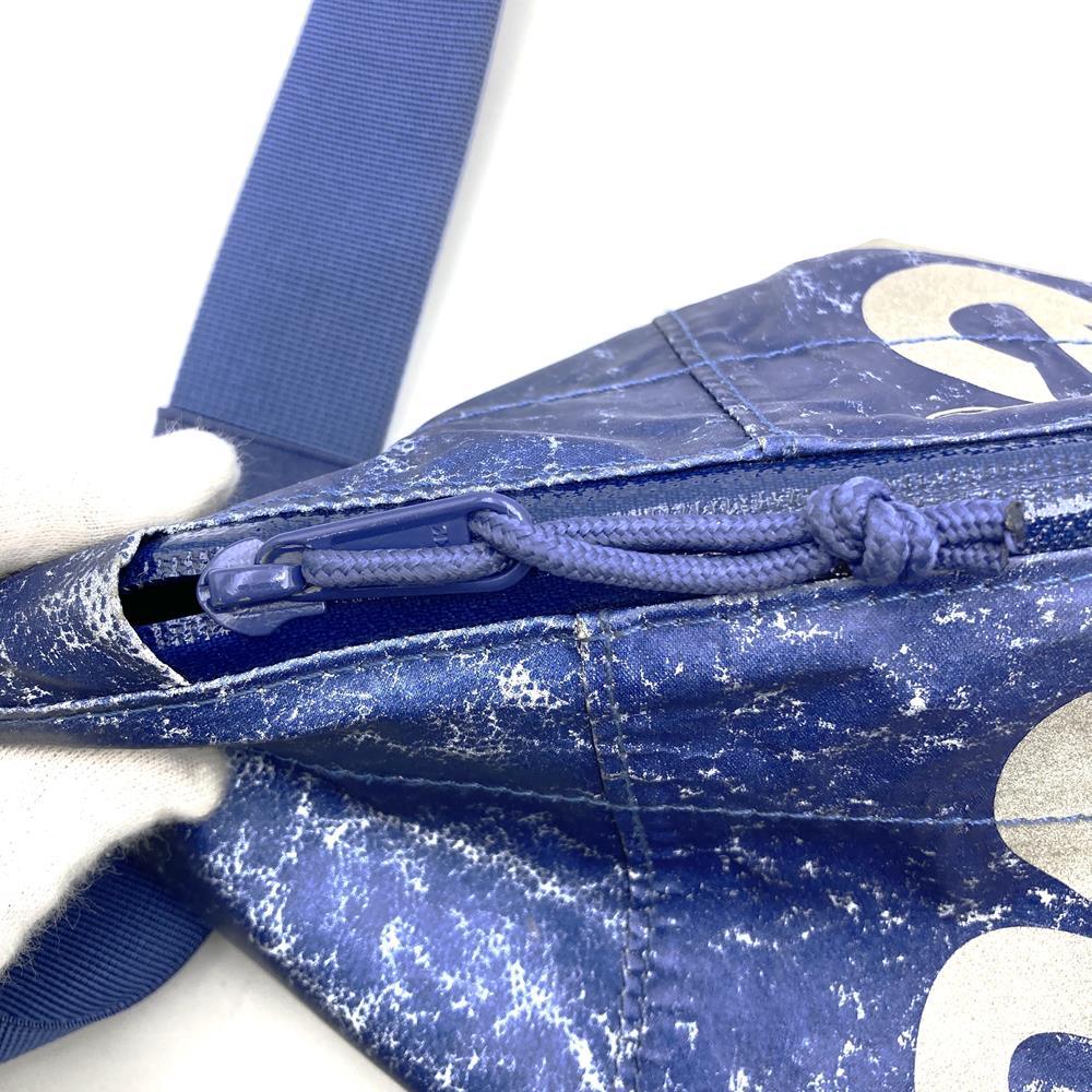 Supreme Waterproof Reflective Waist Bag/Body Bag in Blue with All-Over Print