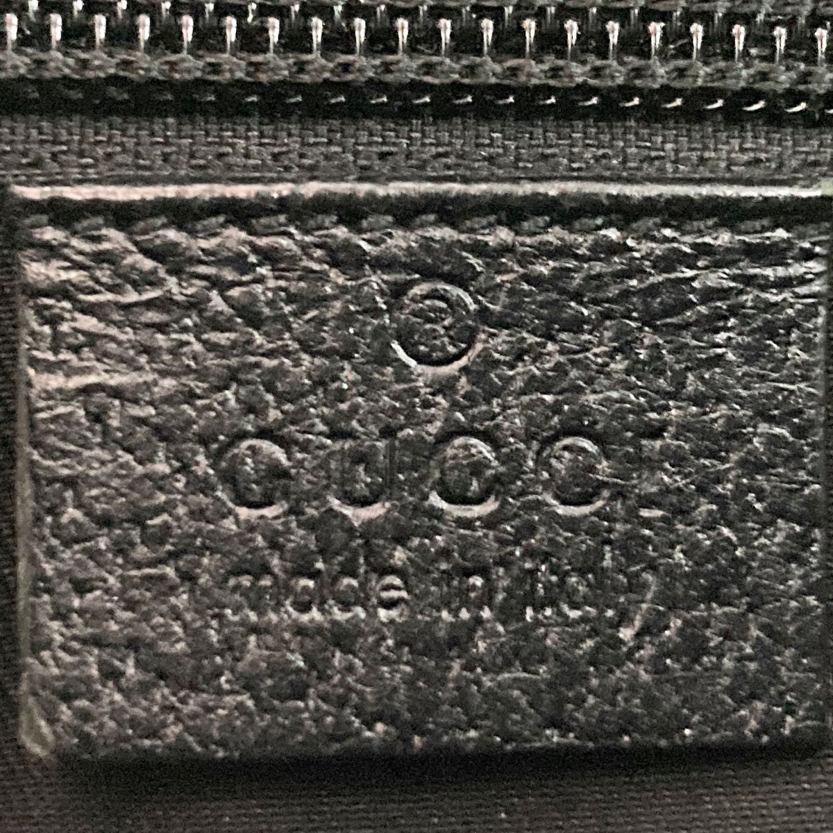 Gucci 122793 Crossbody Shoulder Bag in GG Canvas, Black