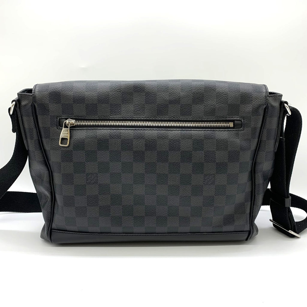 Louis Vuitton N41458 Messenger MM A4 Size Crossbody Shoulder Bag in Black Damier Graphite PVC and Leather