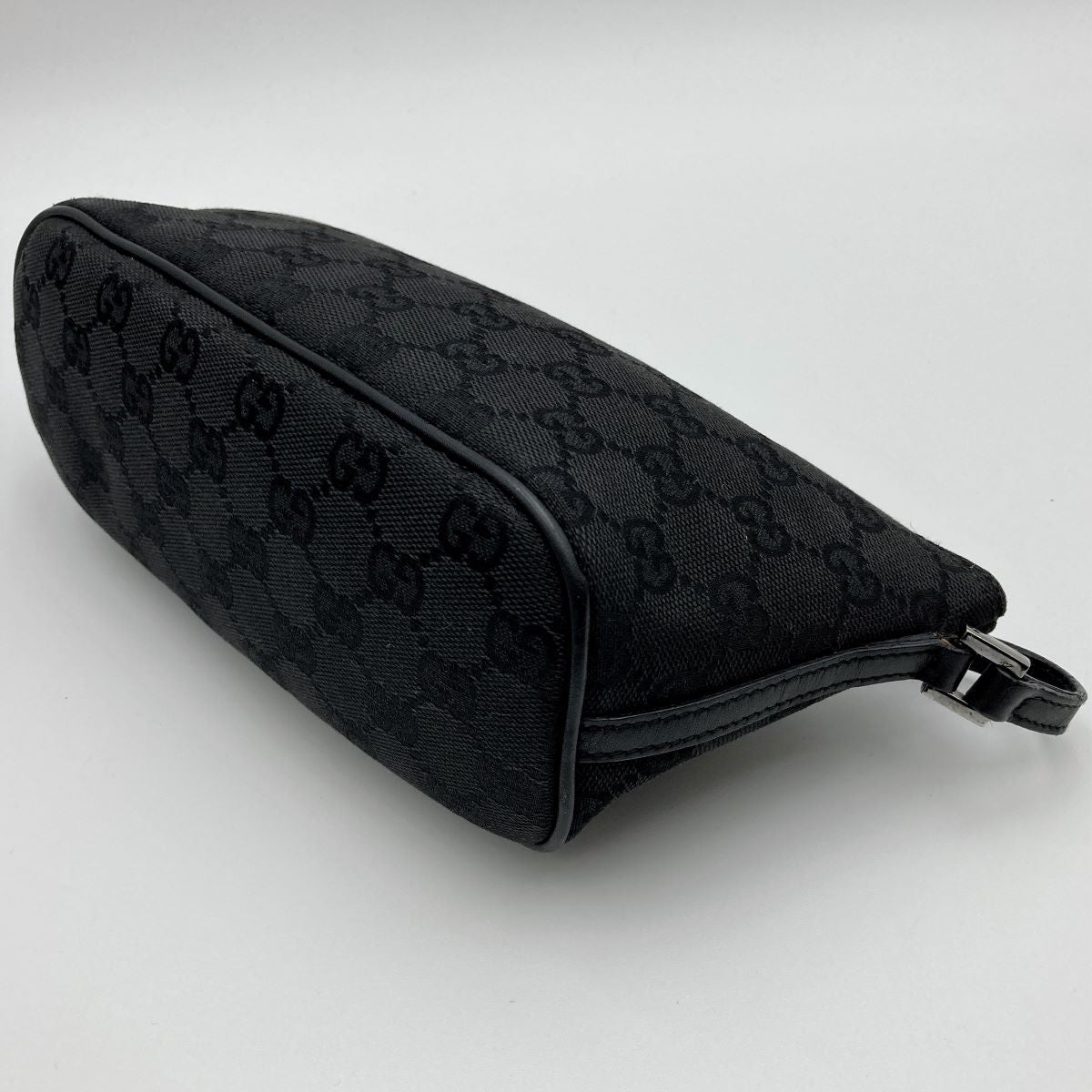 Gucci 07198 Accessory Pouch GG Canvas Black