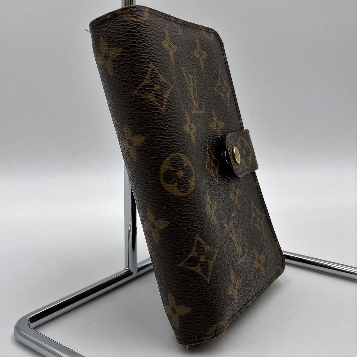 Louis Vuitton M61207 Porte Papier Zip Medium Wallet Monogram