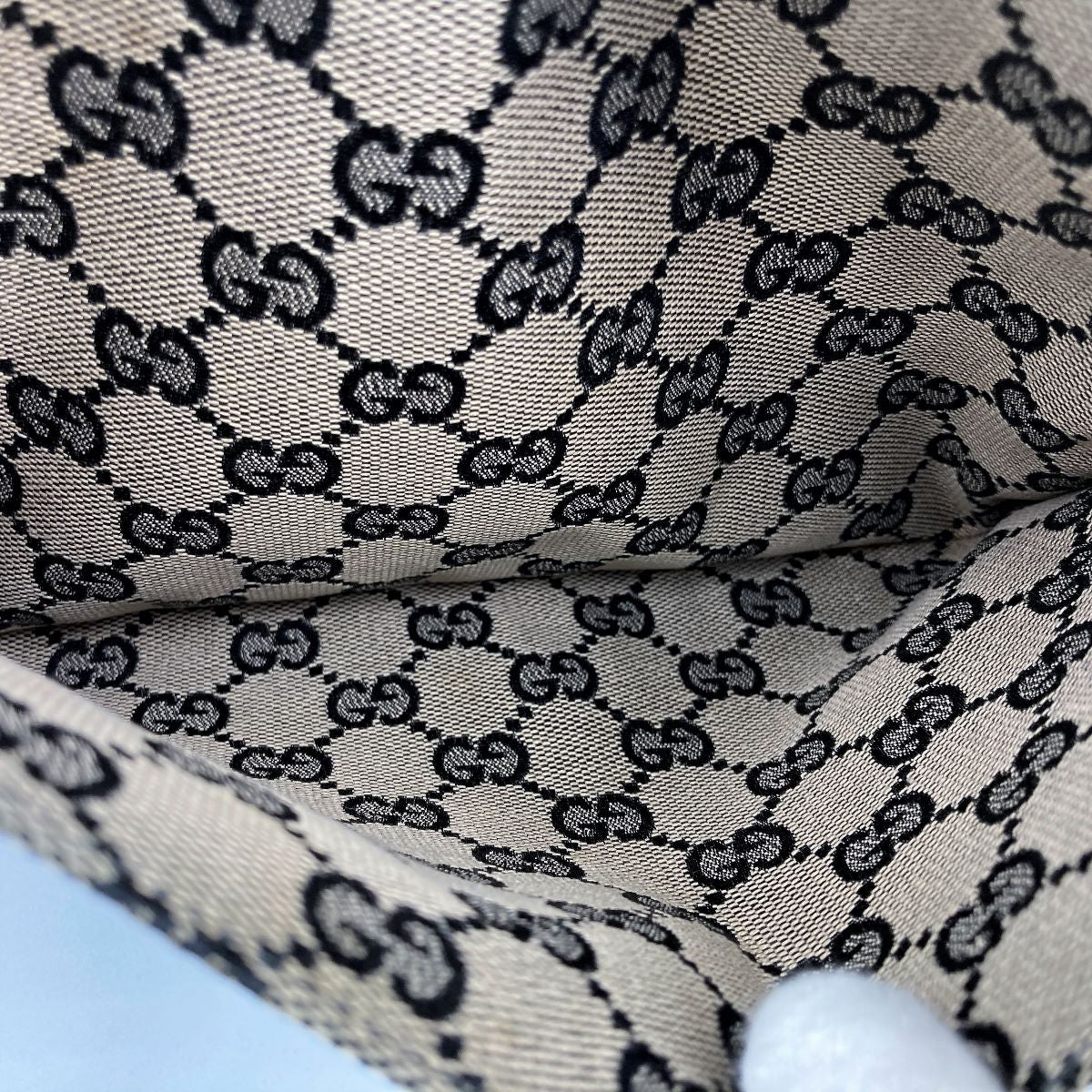 Gucci 019 0348 GG Canvas Shoulder Bag Black