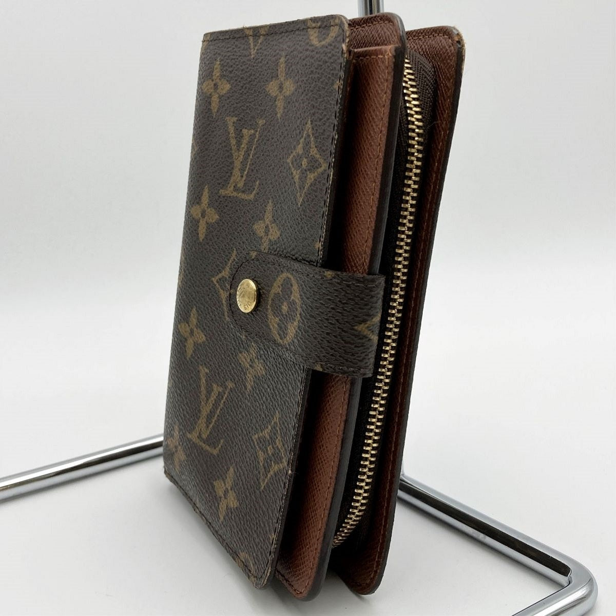Louis Vuitton M61207 Porte Papier Zip Medium Wallet Monogram