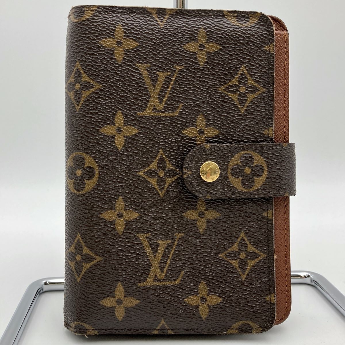 Louis Vuitton M61207 Porte Papier Zip Medium Wallet Monogram
