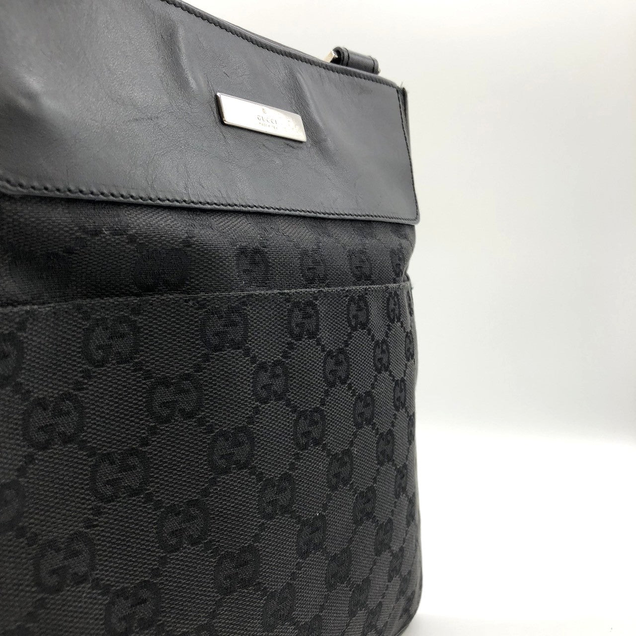 Gucci 27639 Slim Shoulder Bag, Crossbody, Black GG Canvas/Leather