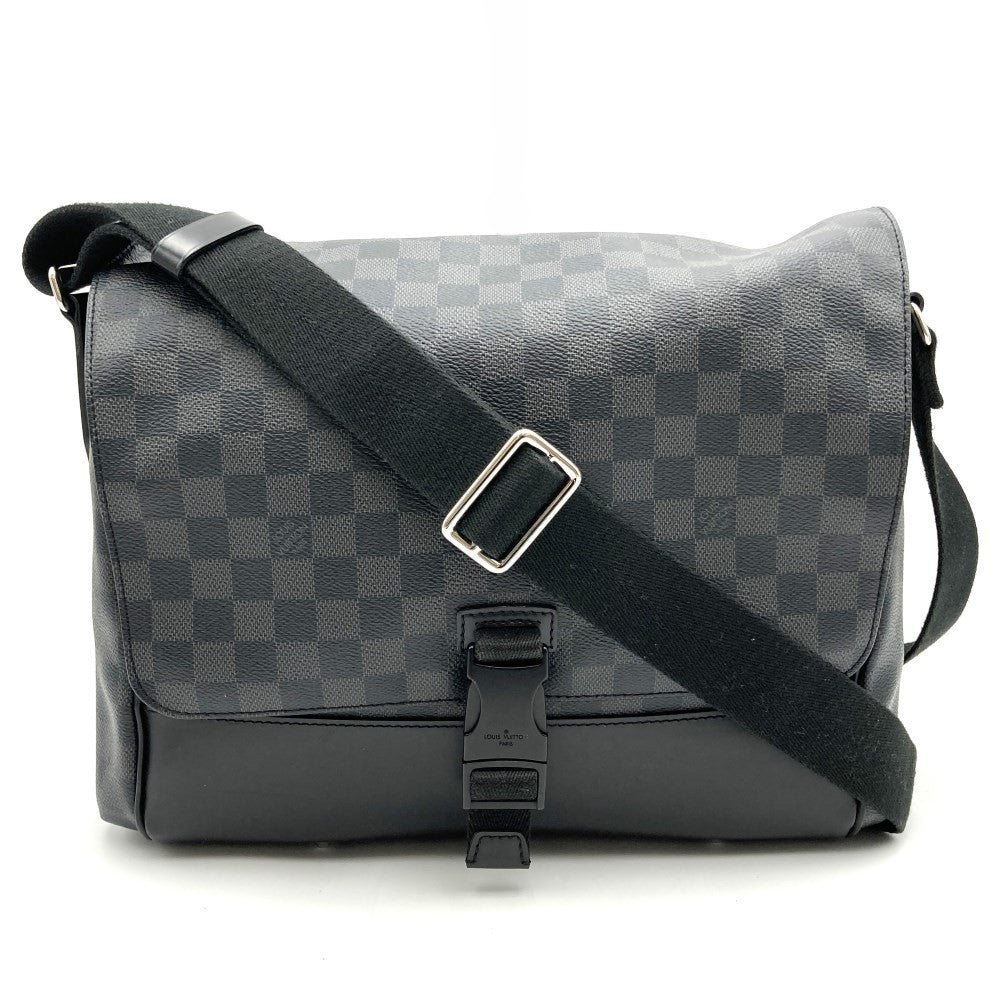 Louis Vuitton N41458 Messenger MM A4 Size Crossbody Shoulder Bag in Black Damier Graphite PVC and Leather