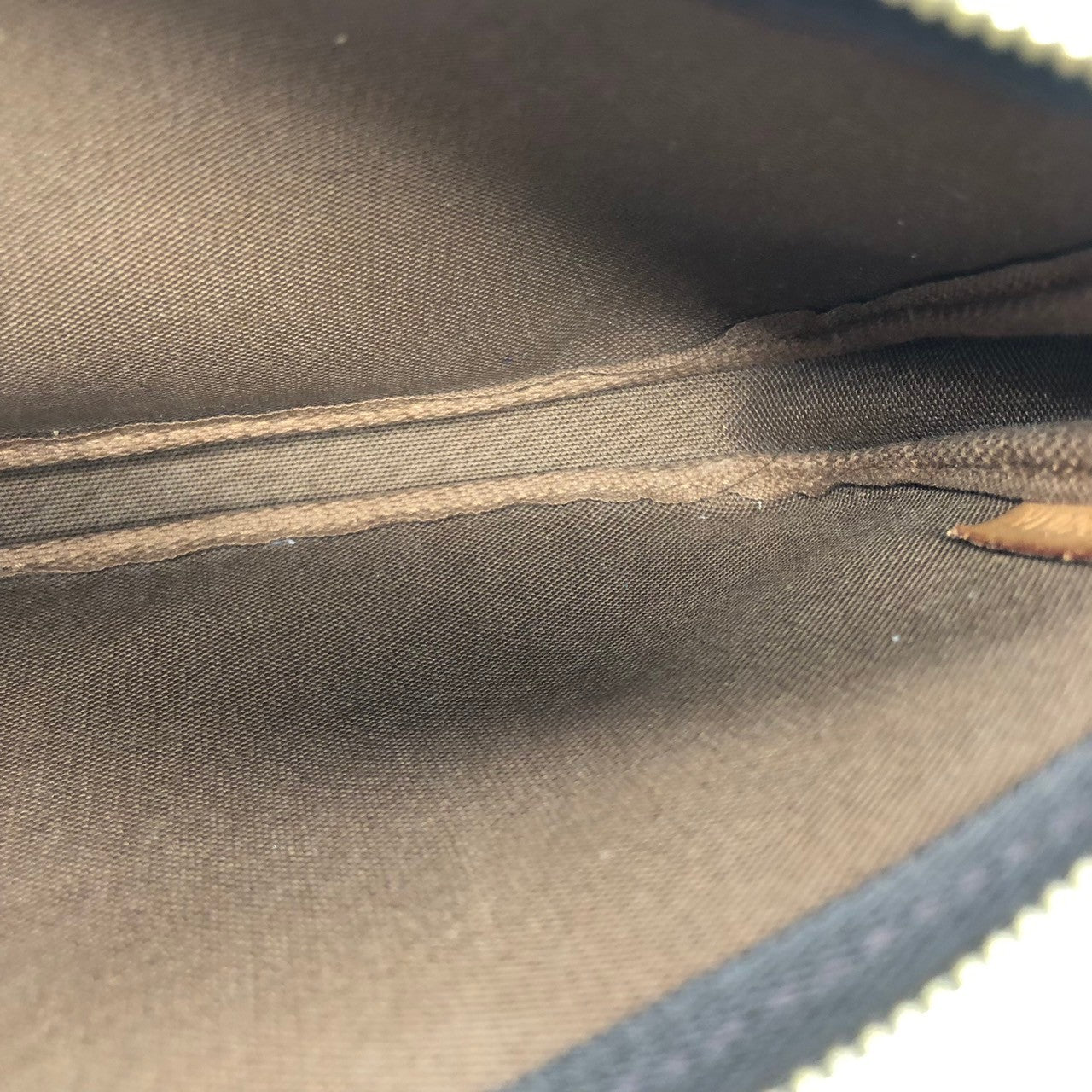 Louis Vuitton M51980 Pochette Accessoires Handbag in Brown Monogram Canvas/Leather