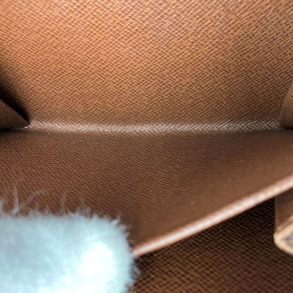 Louis Vuitton M61207 Porte Papier Zip Medium Wallet Monogram