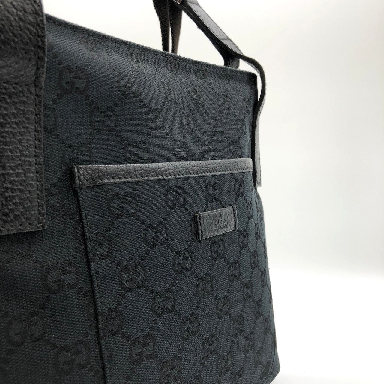 Gucci 122793 Shoulder Bag in Black GG Canvas