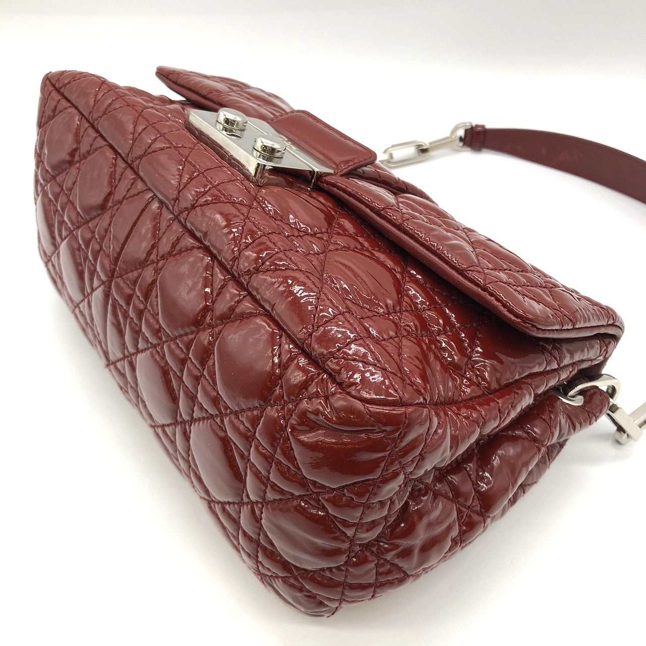 Dior Cannage Chain Shoulder Bag Handbag in Red Enamel/Leather