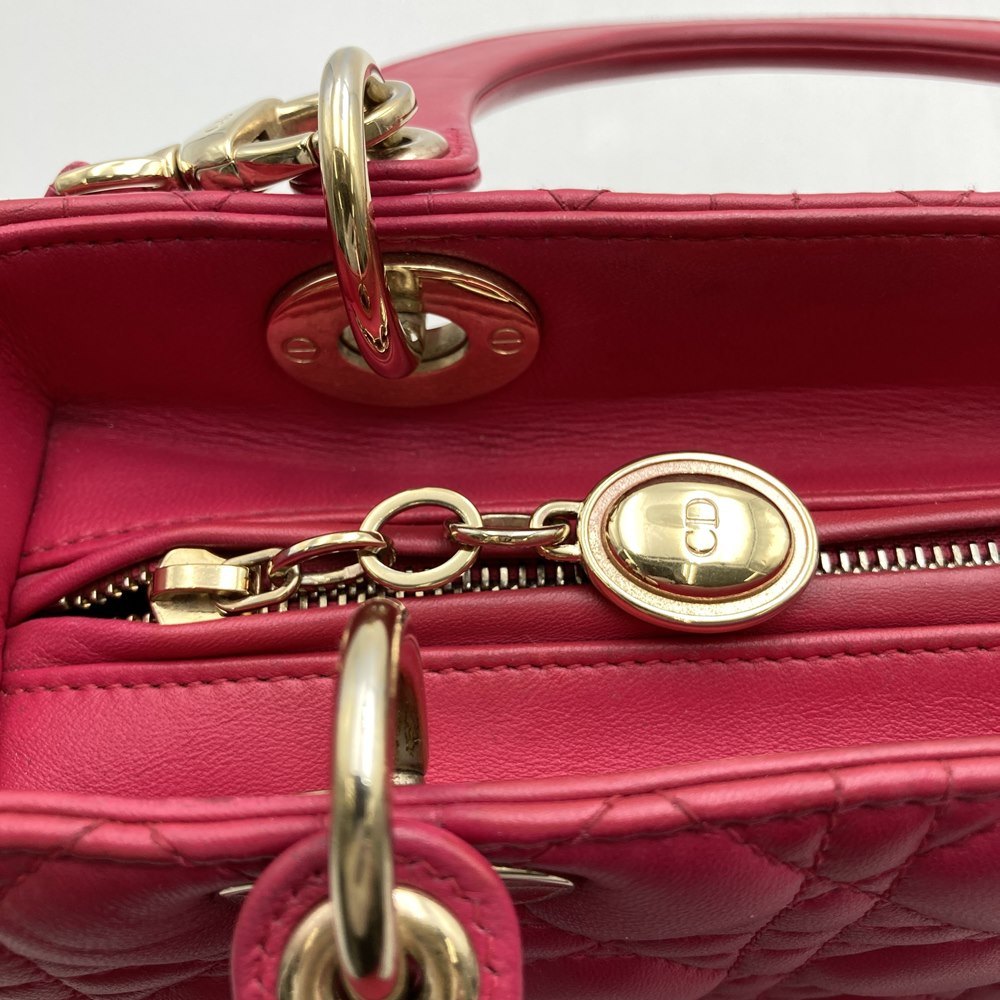 Dior Lady Dior Medium 2-Way Shoulder Bag/Handbag in Pink Leather with Gold Hardware